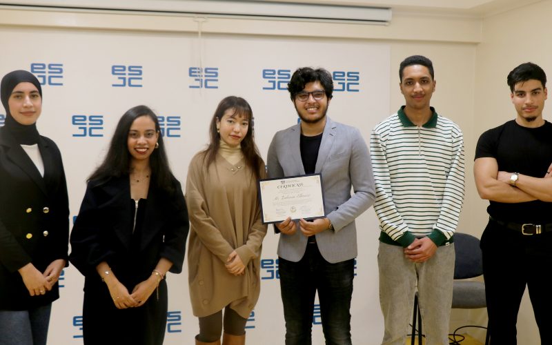 Reporters, Mic on Stage! : quand les étudiants de l’ESJC prennent la parole!